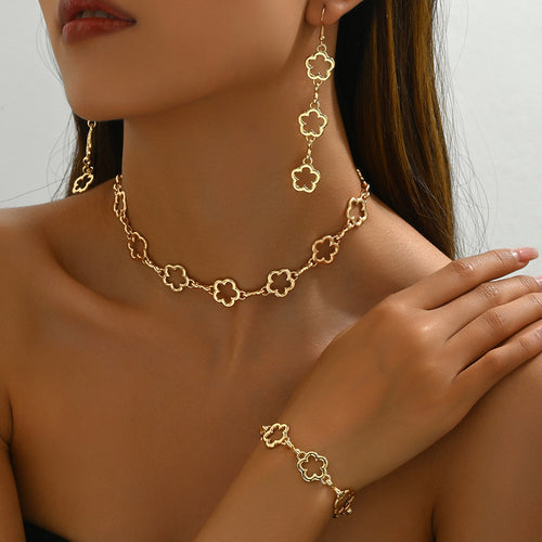 Plum blossom necklace, earring and bracelet gift set — waterproof, tarnish-free PVD gold plating