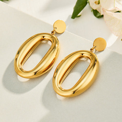 Close-up of the oval drop detail on the Aurora earrings